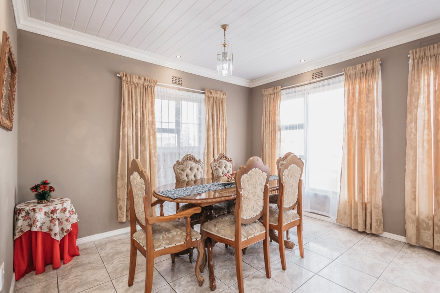 3 Bedroom Property for Sale in Belhar Western Cape